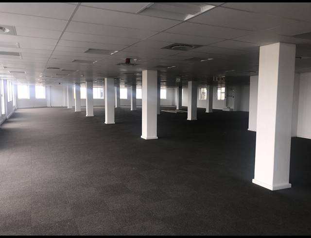 617M² OFFICE TO LET IN TYGER VALLEY